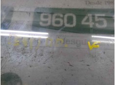 Recambio de cristal puerta delantero derecho para opel corsa e 1.4 referencia OEM IAM    2