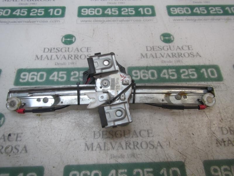 Recambio de elevalunas delantero izquierdo para ford fiesta (cb1) titanium referencia OEM IAM   