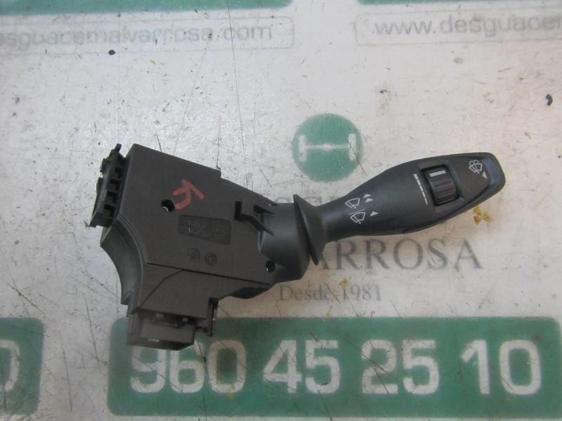 Recambio de mando limpia para ford fiesta (cb1) titanium referencia OEM IAM   