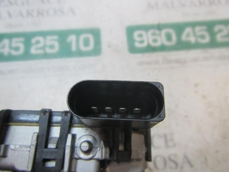 Recambio de motor limpia delantero para ford fiesta (cb1) titanium referencia OEM IAM   