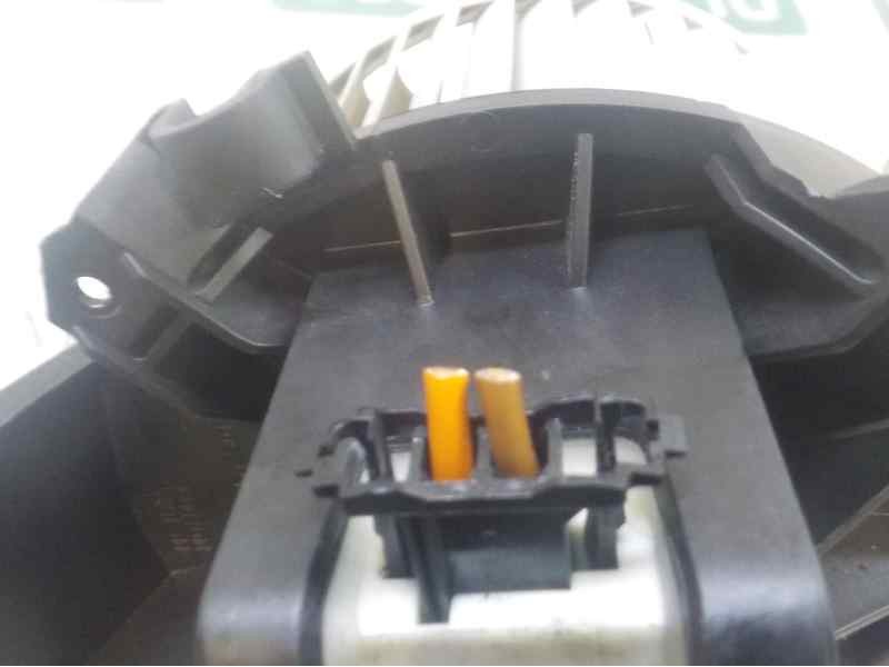 Recambio de motor calefaccion para opel corsa e 1.4 referencia OEM IAM   