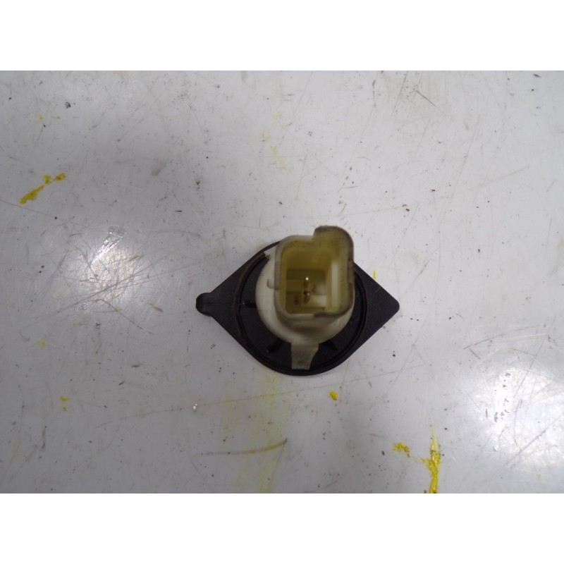 Recambio de maneta porton para renault laguna iii 2.0 dci diesel fap energy referencia OEM IAM 8200110098  