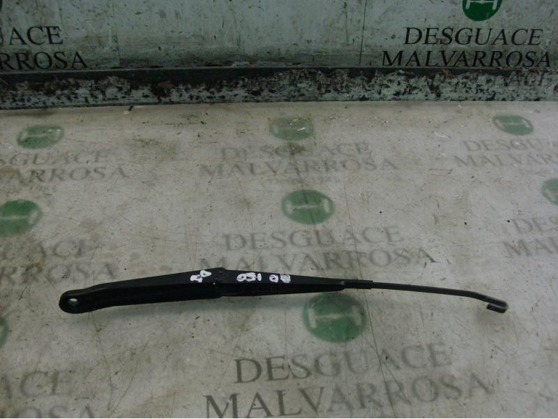 Recambio de brazo limpia delantero izquierdo para fiat punto berlina (188) 1.9 d (i) referencia OEM IAM   