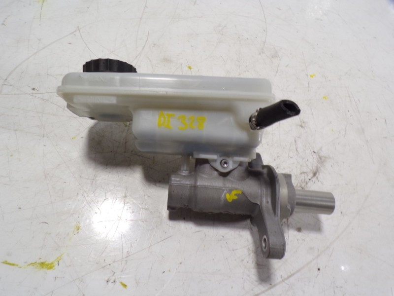 Recambio de bomba freno para renault kangoo 1.5 dci diesel fap referencia OEM IAM 460117576R  