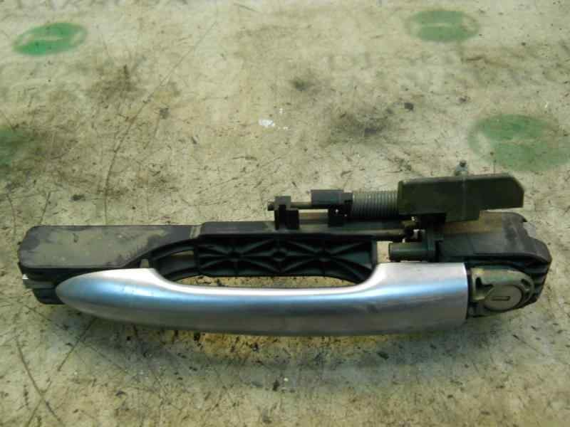 Recambio de maneta exterior delantera izquierda para renault laguna ii (bg0) authentique referencia OEM IAM 7701472932  