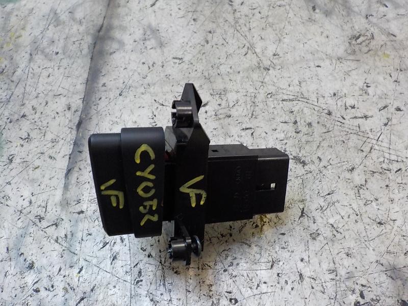 Recambio de warning para hyundai i30 1.4 cat referencia OEM IAM 937902L0004X  