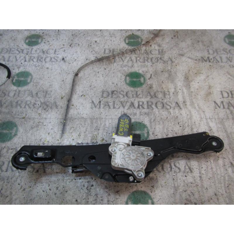 Recambio de elevalunas trasero derecho para mercedes-benz clase e (w211) berlina e 280 cdi (211.020) referencia OEM IAM A2117300