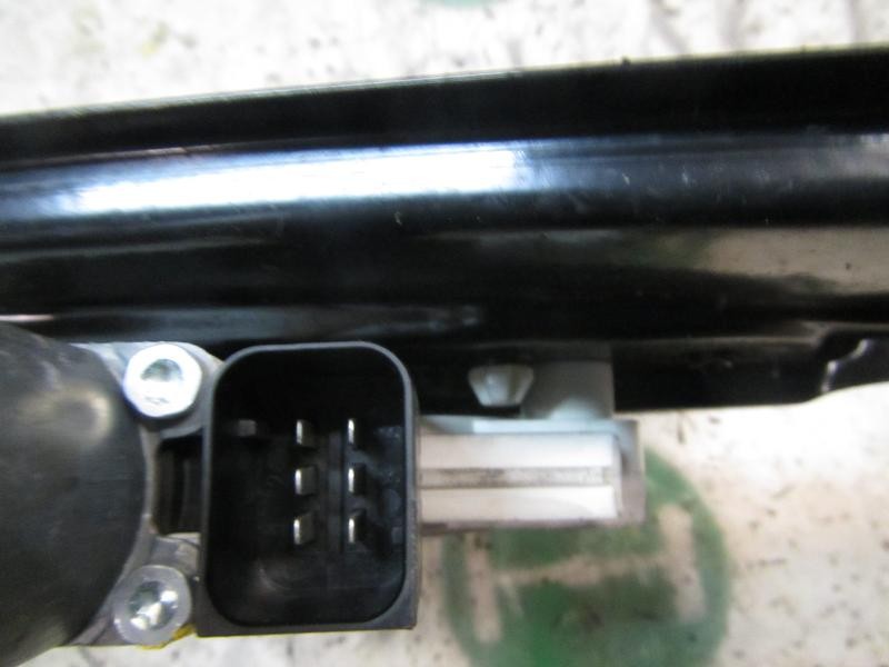 Recambio de elevalunas trasero derecho para mercedes-benz clase e (w211) berlina e 280 cdi (211.020) referencia OEM IAM A2117300