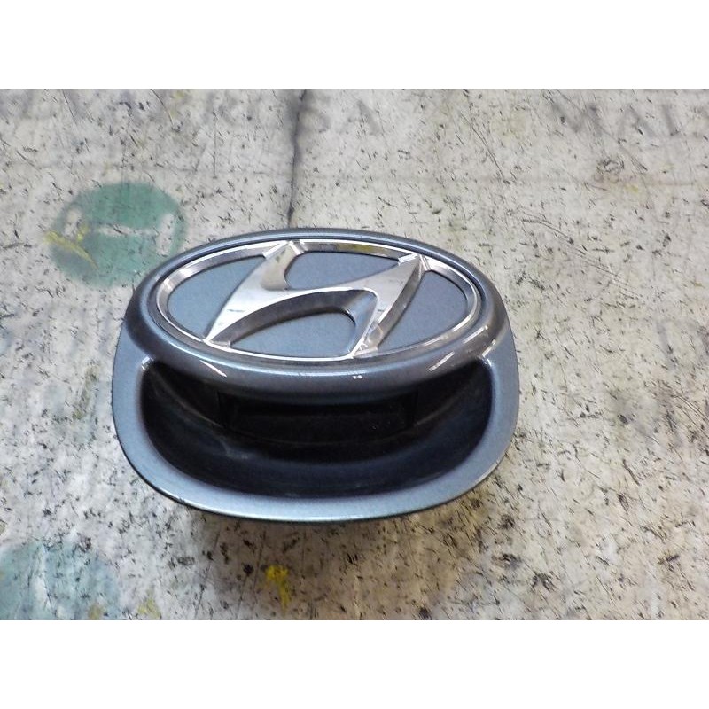 Recambio de maneta porton para hyundai i30 1.4 cat referencia OEM IAM 873702R000  