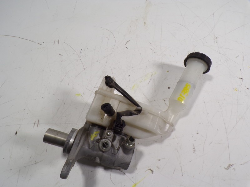 Recambio de bomba freno para nissan juke (f15) 1.5 turbodiesel cat referencia OEM IAM 460101KA0A  