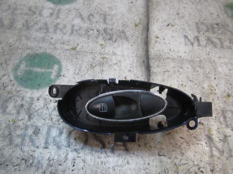 Recambio de mando elevalunas delantero derecho para mercedes-benz clase e (w211) berlina e 280 cdi (211.020) referencia OEM IAM 