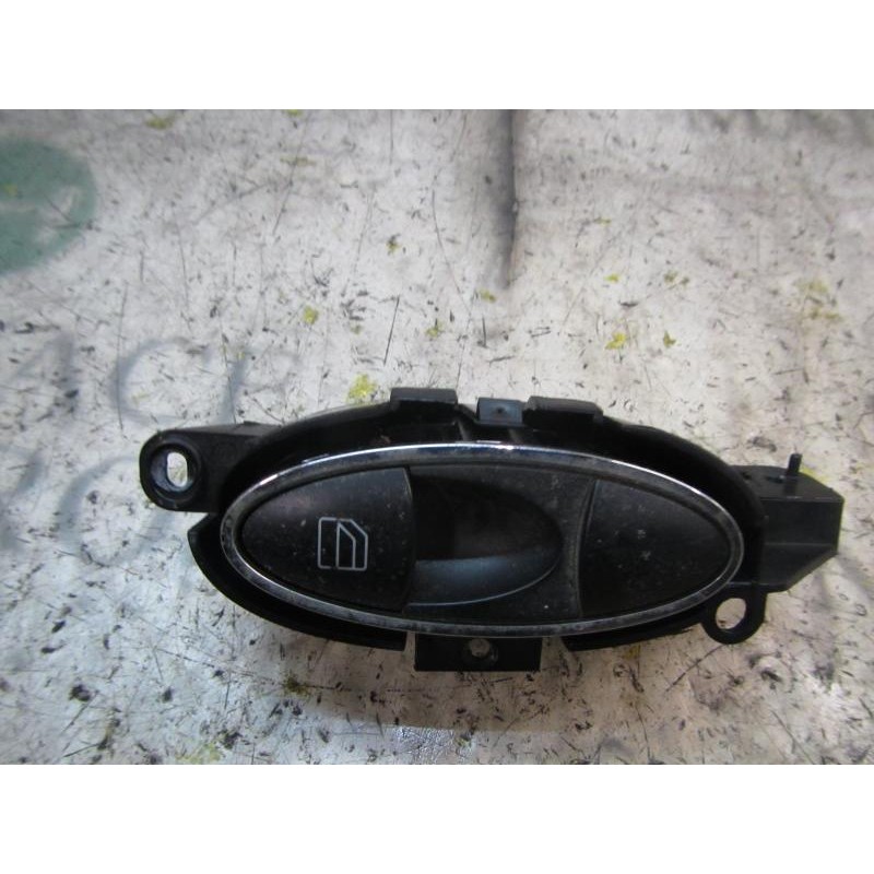 Recambio de mando elevalunas trasero derecho para mercedes-benz clase e (w211) berlina e 280 cdi (211.020) referencia OEM IAM A2