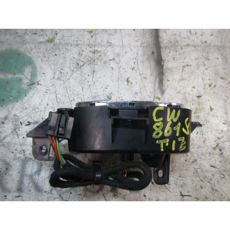 Recambio de mando elevalunas trasero izquierdo para mercedes-benz clase e (w211) berlina e 280 cdi (211.020) referencia OEM IAM 