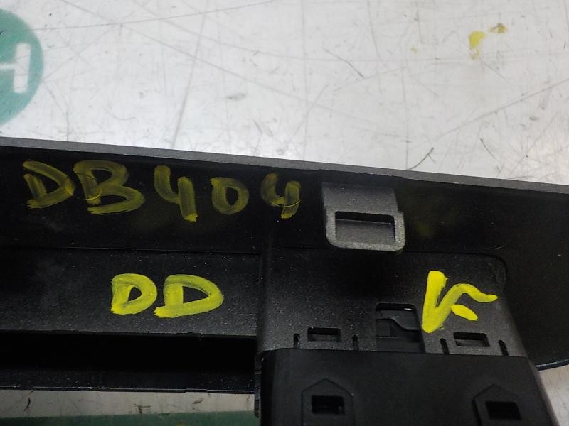 Recambio de mando elevalunas delantero derecho para tata vista 1.4 75cv referencia OEM IAM   