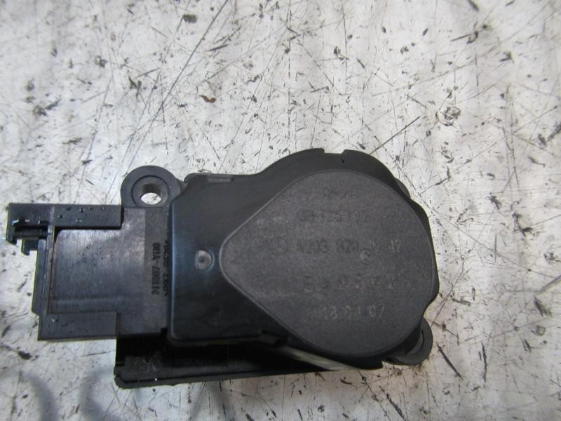 Recambio de motor apertura trampillas climatizador para mercedes-benz clase e (w211) berlina e 280 cdi (211.020) referencia OEM 