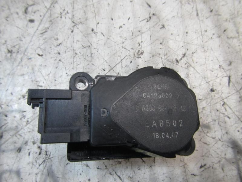 Recambio de motor apertura trampillas climatizador para mercedes-benz clase e (w211) berlina e 280 cdi (211.020) referencia OEM 