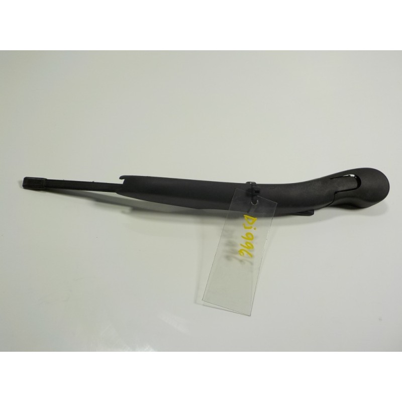 Recambio de brazo limpia trasero para bmw serie 3 touring (f31) 2.0 turbodiesel referencia OEM IAM 61627312792  