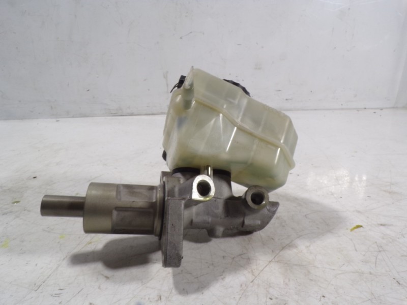 Recambio de bomba freno para bmw serie 1 cabrio (e88) 2.0 turbodiesel cat referencia OEM IAM 34336785662  