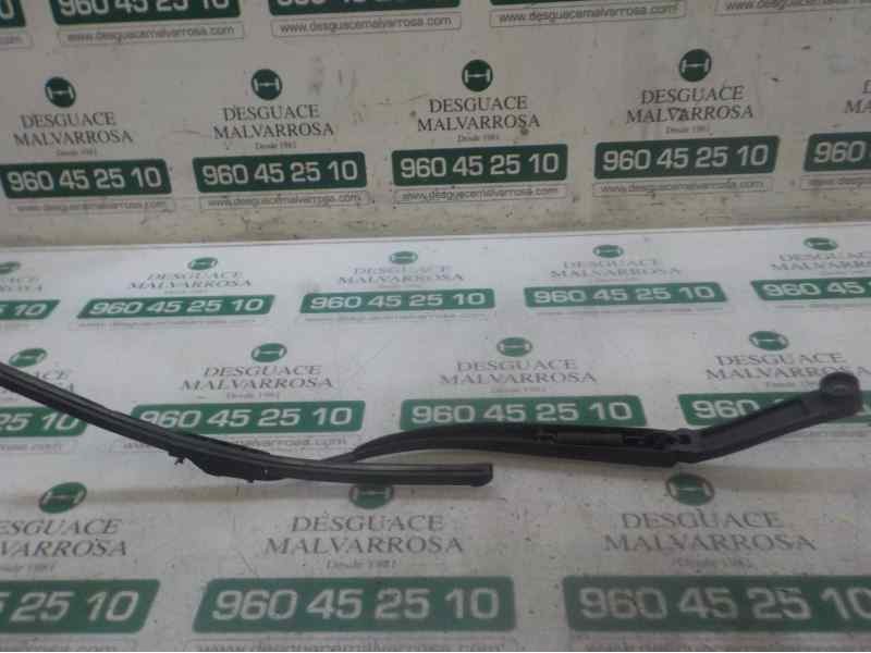 Recambio de brazo limpia delantero derecho para kia soul diva referencia OEM IAM   