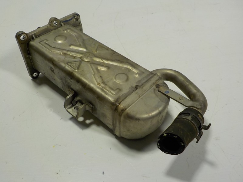 Recambio de enfriador egr para skoda rapid 1.6 tdi dpf referencia OEM IAM 03L131512CE 03L131512CE 