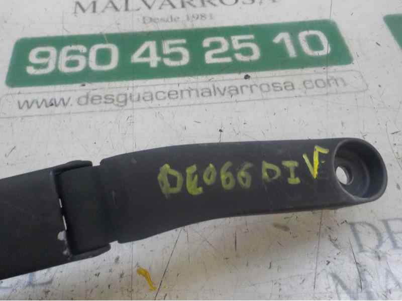 Recambio de brazo limpia delantero izquierdo para kia soul diva referencia OEM IAM   