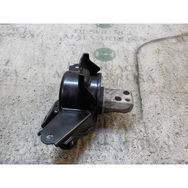 Recambio de soporte cambio para hyundai i30 1.4 cat referencia OEM IAM 218301M000  