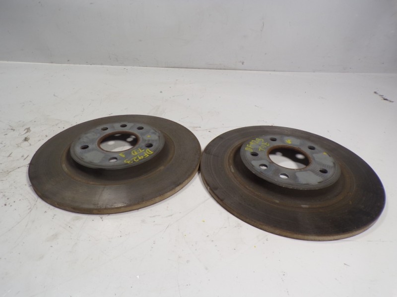 Recambio de disco freno trasero para lancia voyager (404) 2.8 16v jtdm cat referencia OEM IAM K68227800AB  