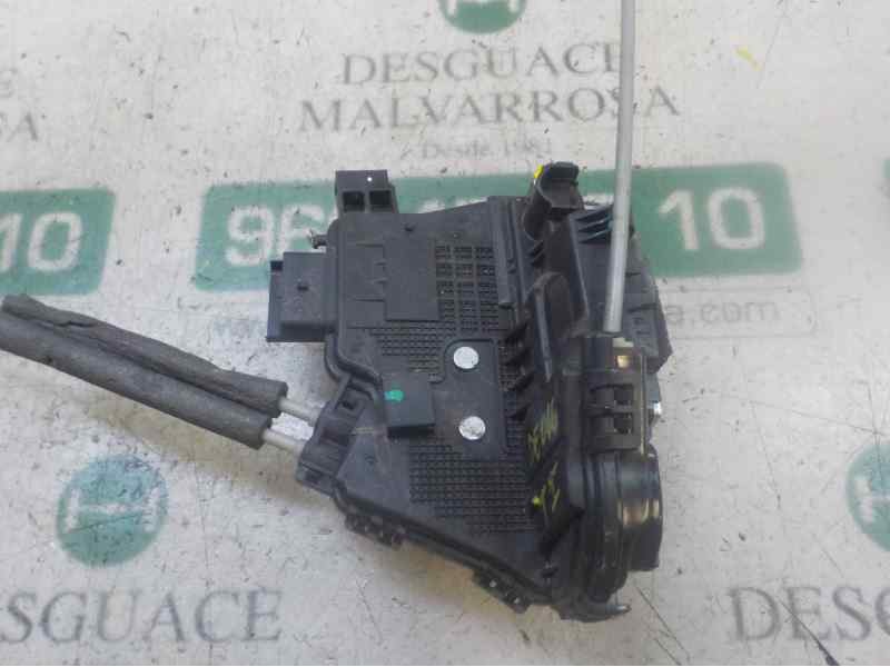 Recambio de cerradura puerta trasera izquierda para kia soul diva referencia OEM IAM   