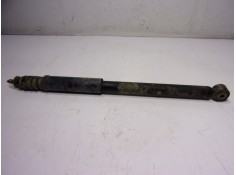 Recambio de amortiguador trasero derecho para dacia duster 1.6 sce cat referencia OEM IAM 562105043R 562105043R  2