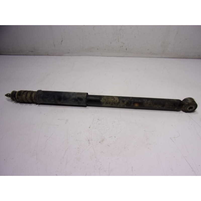 Recambio de amortiguador trasero derecho para dacia duster 1.6 sce cat referencia OEM IAM 562105043R 562105043R 