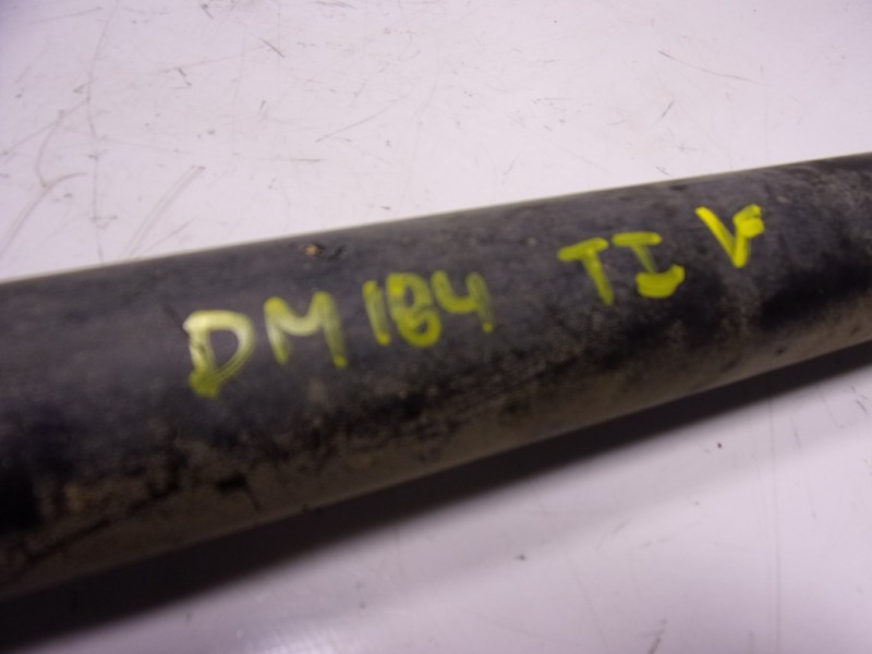 Recambio de amortiguador trasero izquierdo para dacia duster 1.6 sce cat referencia OEM IAM 562105043R 562105043R 