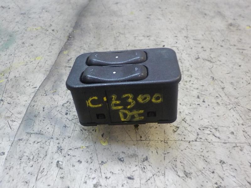 Recambio de mando elevalunas delantero izquierdo para opel astra g berlina 1.6 16v referencia OEM IAM   