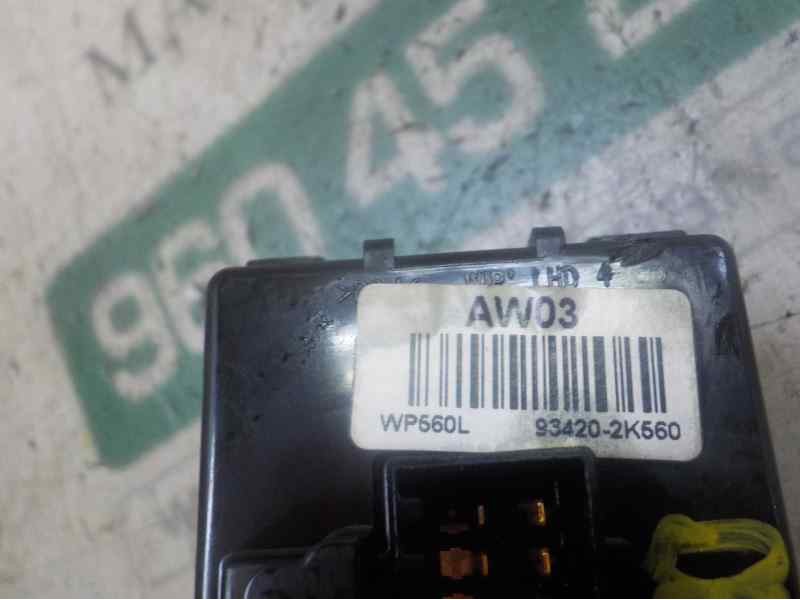 Recambio de mando limpia para kia soul diva referencia OEM IAM   