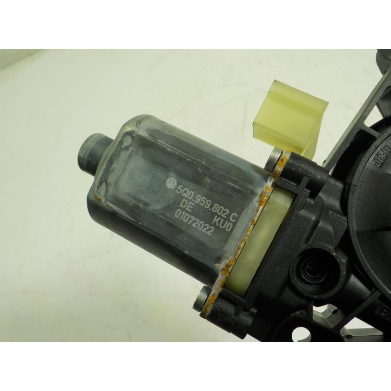 Recambio de motor elevalunas delantero derecho para seat leon sportstourer (kl8) 2.0 tdi referencia OEM IAM 5Q0959802C 5Q0959802