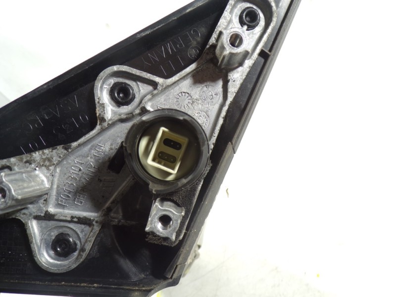 Recambio de espejo izquierdo para bmw serie 1 cabrio (e88) 2.0 turbodiesel cat referencia OEM IAM 51167268305  