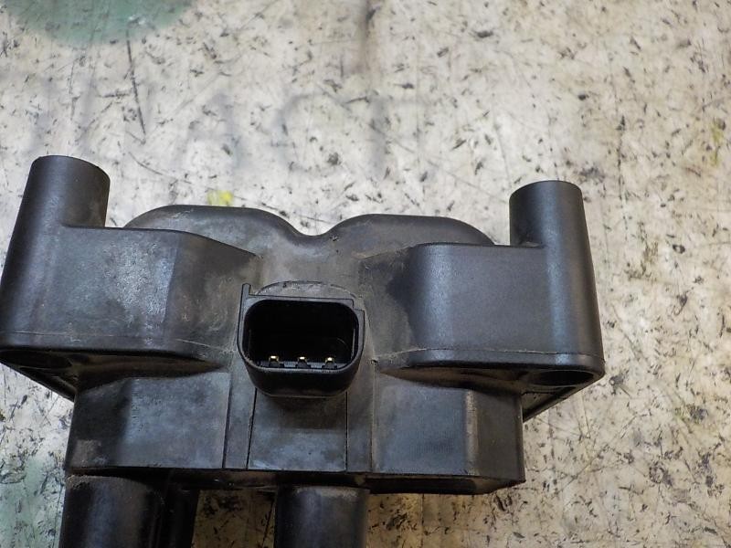 Recambio de bobina para ford fiesta (cb1) ambiente referencia OEM IAM 1459278 0221503485 0221503485