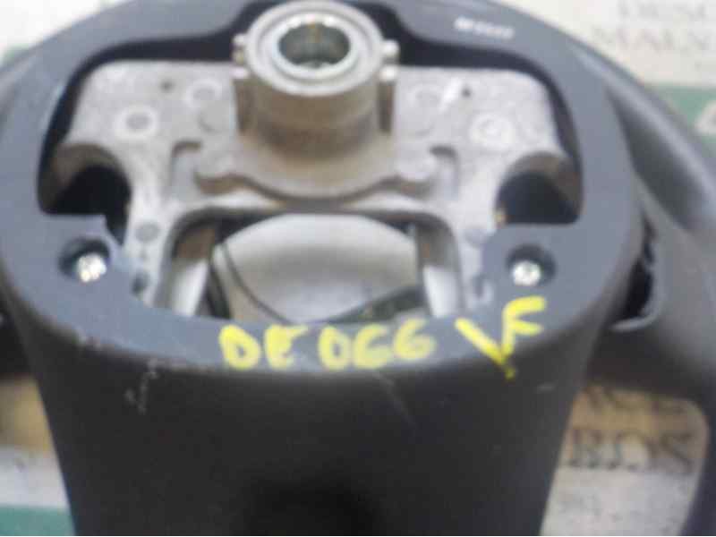 Recambio de volante para kia soul diva referencia OEM IAM   