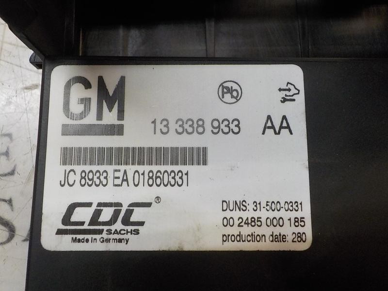 Recambio de modulo electronico para opel insignia berlina sport referencia OEM IAM 13330272 13338933 