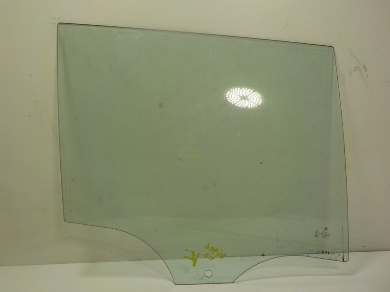 Recambio de cristal puerta trasero derecho para bmw serie 3 touring (f31) 2.0 turbodiesel referencia OEM IAM 51357259842  