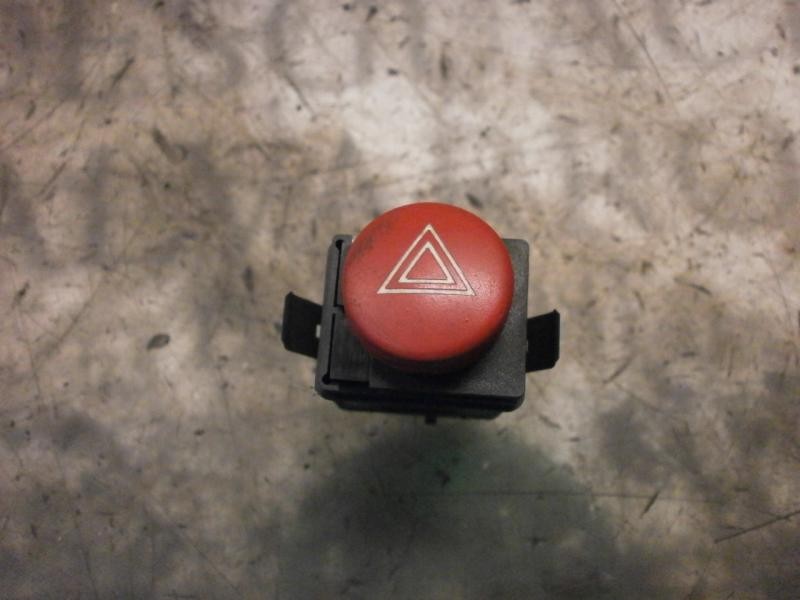 Recambio de warning para seat ibiza (6l1) 1.9 tdi referencia OEM IAM   