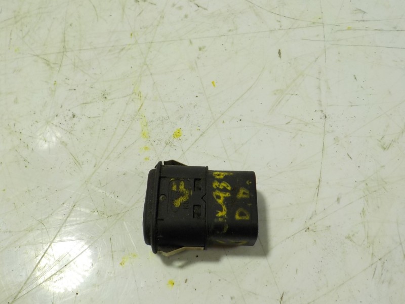 Recambio de mando elevalunas delantero derecho para ford ka (ccq) 1.3 cat referencia OEM IAM   