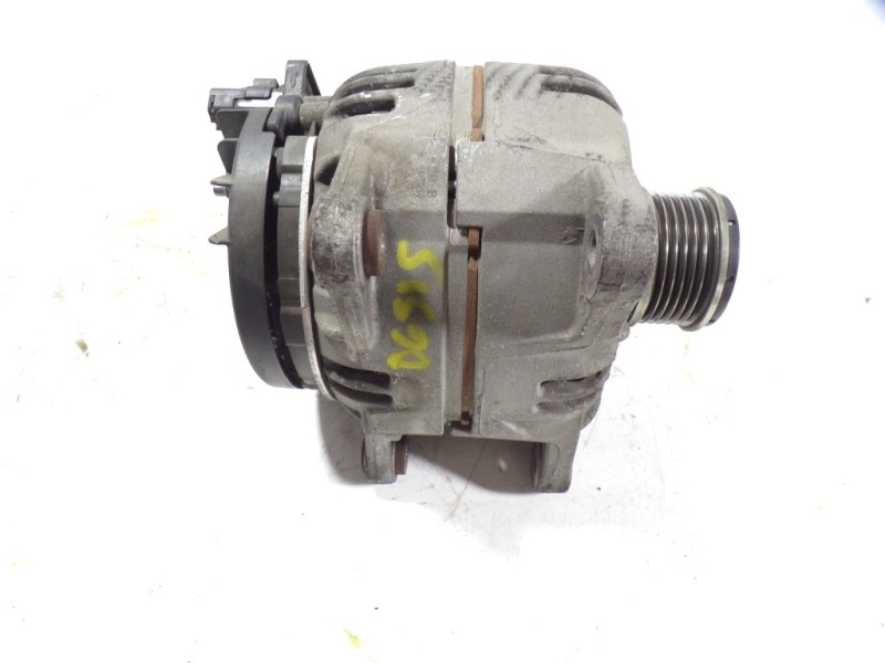 Recambio de alternador para nissan qashqai (j10) tekna referencia OEM IAM 2310000Q2J 8200728292C 0124525140