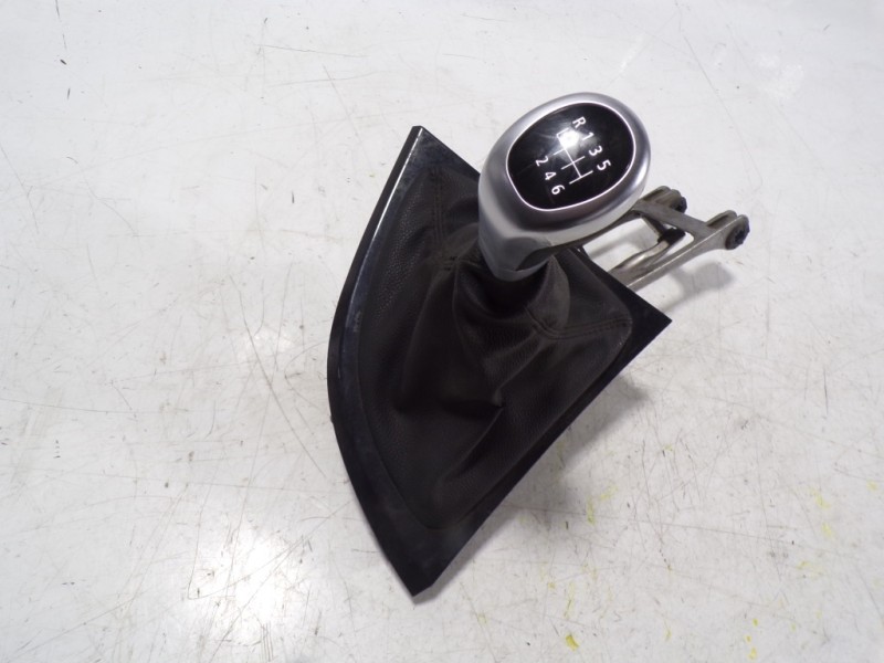 Recambio de palanca cambio para bmw serie 1 cabrio (e88) 2.0 turbodiesel cat referencia OEM IAM 25117566295  