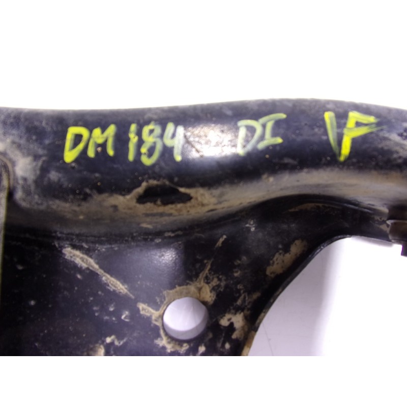 Recambio de brazo suspension inferior delantero izquierdo para dacia duster 1.6 sce cat referencia OEM IAM 545012815R  
