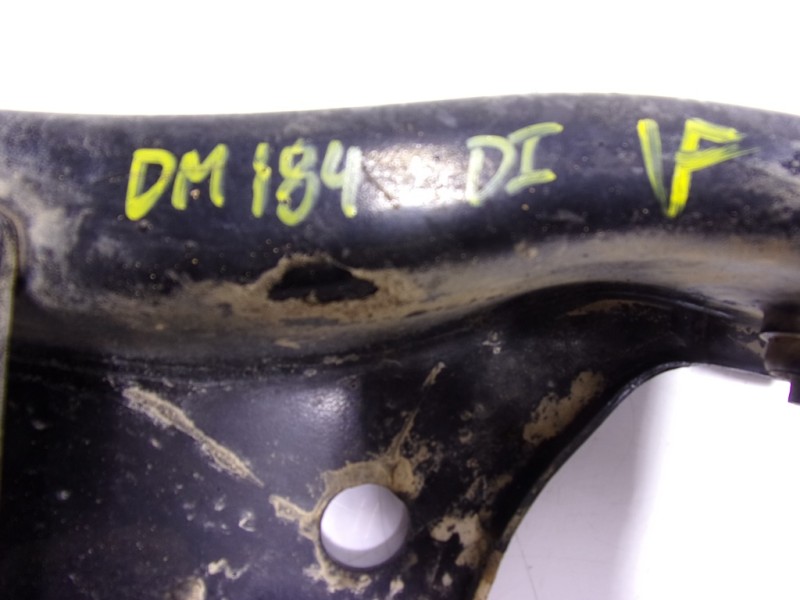 Recambio de brazo suspension inferior delantero izquierdo para dacia duster 1.6 sce cat referencia OEM IAM 545012815R  