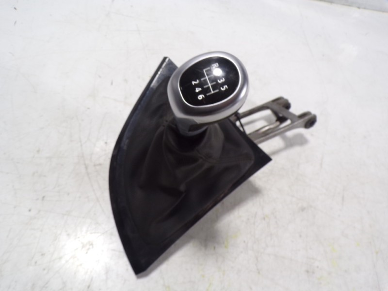 Recambio de palanca cambio para bmw serie 1 cabrio (e88) 2.0 turbodiesel cat referencia OEM IAM 25117566295  