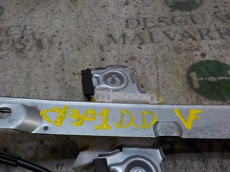 Recambio de elevalunas delantero derecho para ford fiesta (cb1) ambiente referencia OEM IAM 1837993  