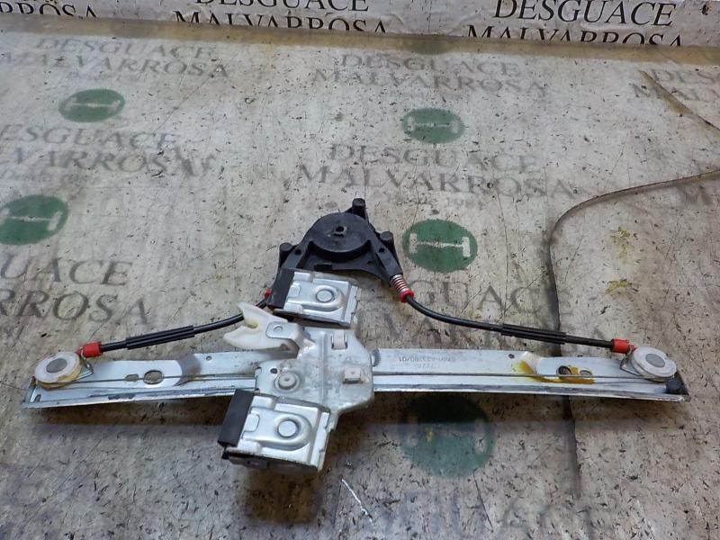 Recambio de elevalunas delantero derecho para ford fiesta (cb1) ambiente referencia OEM IAM 1837993  