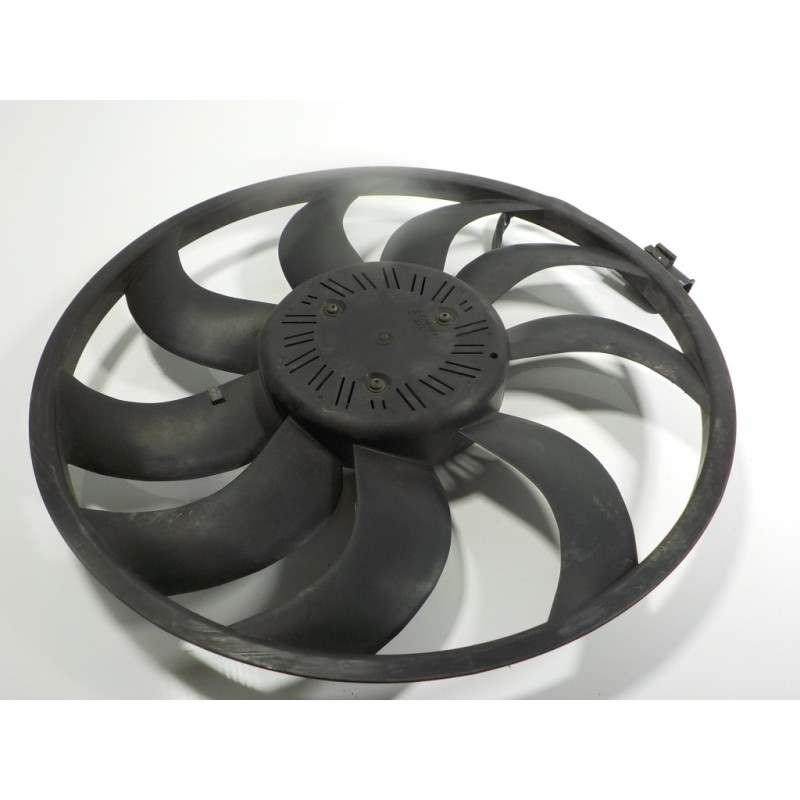 Recambio de electroventilador para bmw serie 3 touring (f31) 2.0 turbodiesel referencia OEM IAM 17428641963 8616315 0625583701