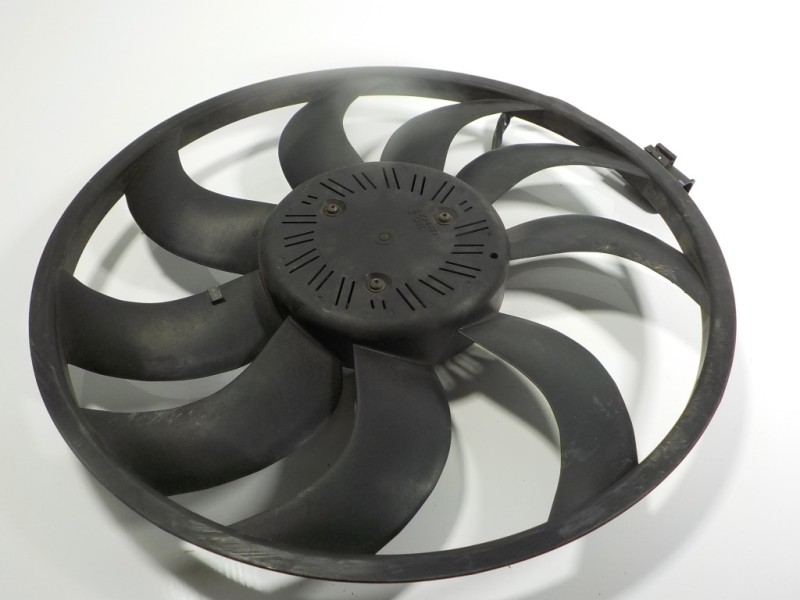 Recambio de electroventilador para bmw serie 3 touring (f31) 2.0 turbodiesel referencia OEM IAM 17428641963 8616315 0625583701